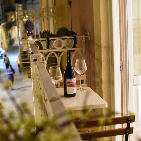 Balcony In Giudecca By Ortigia Daire